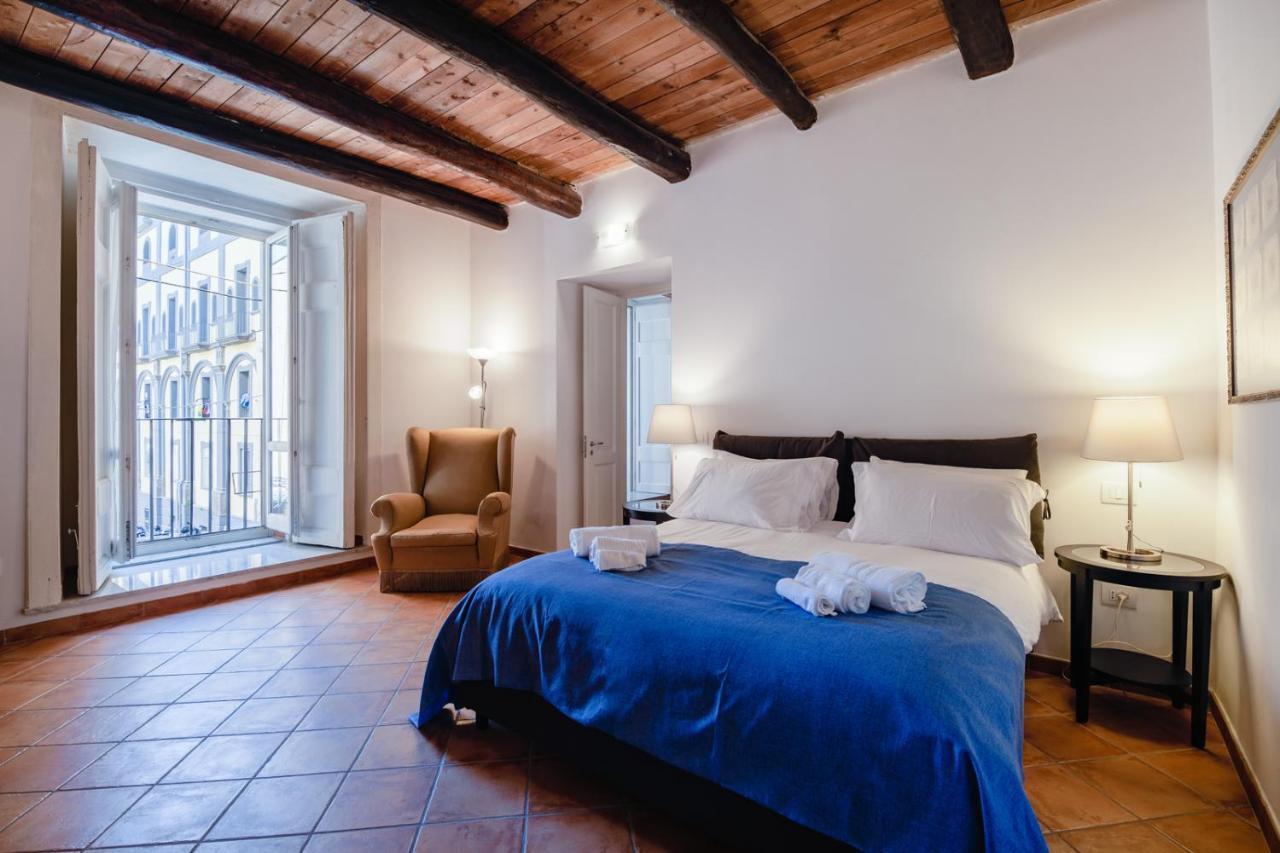 Palazzo Marigliano - Rooms & Suites 那不勒斯 外观 照片